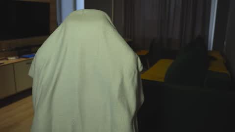 Snapshot of _sopranos_ chatting on 11.21.25 OLIVERpvt is open online show from 11.21.25