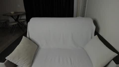 MARKPVT IS OPEN online show from 02.12.25