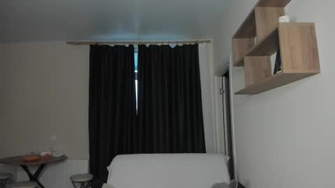 MARKPVT IS OPEN online show from 09.26.25