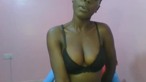 Snapshot of _sweet_gabriella chatting on 01.28.25 Gabriella online show from 01.28.25