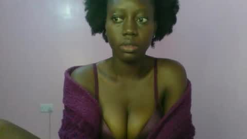 Snapshot of _sweet_gabriella chatting on 11.04.25 Gabriella online show from 11.04.25