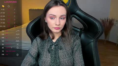 Snapshot of _sweety_ann chatting on 12.23.24 Ann online show from 12.23.24