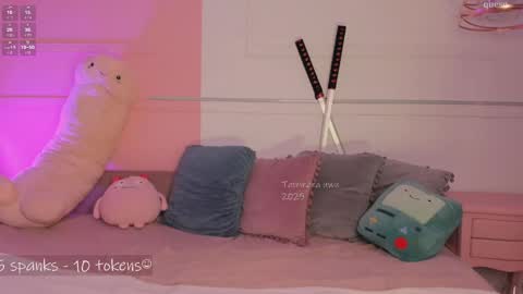 _tammarra_ online show from 02.15.25