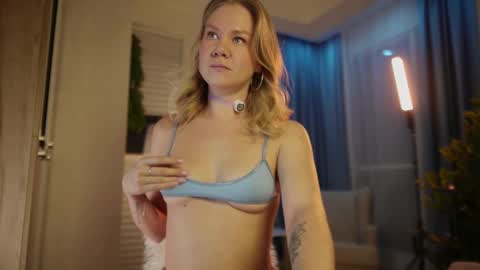 Annie online show from 03.30.26