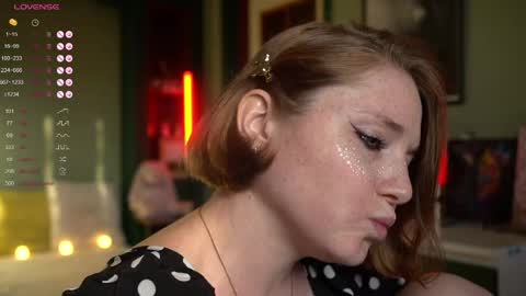 Evi online show from 04.17.26