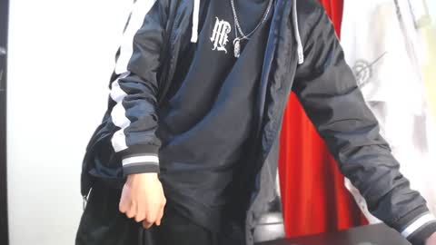 Snapshot of _thomas_hot_ chatting on 01.03.25 Thomas online show from 01.03.25