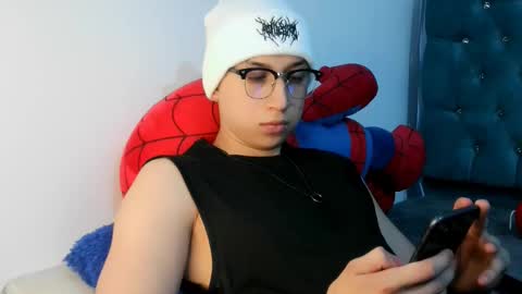 Snapshot of _thomas_hot_ chatting on 03.03.26 Thomas online show from 03.03.26