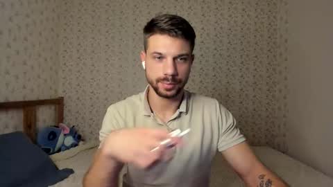 Snapshot of _tonywolf chatting on 01.19.26 Tony Wolf online show from 01.19.26