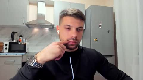 Snapshot of _tonywolf chatting on 02.08.26 Tony Wolf online show from 02.08.26