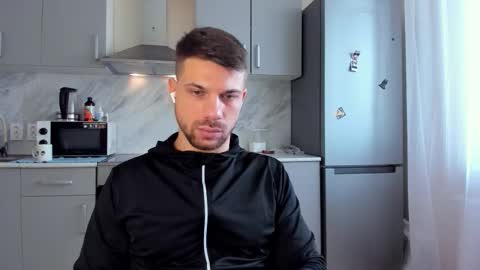 Snapshot of _tonywolf chatting on 02.09.26 Tony Wolf online show from 02.09.26