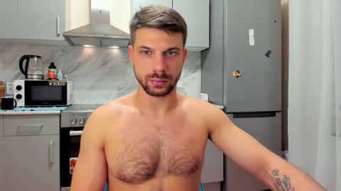 Snapshot of _tonywolf chatting on 02.18.26 Tony Wolf online show from 02.18.26