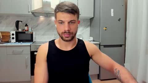 Snapshot of _tonywolf chatting on 02.20.26 Tony Wolf online show from 02.20.26