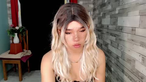 Snapshot of _topdomfucker_ chatting on 01.10.25 Iam Alex online show from 01.10.25