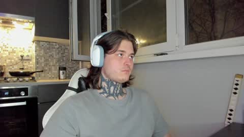 Snapshot of _torfin_ chatting on 12.06.24 _torfin_ online show from 12.06.24