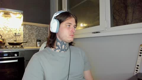 Snapshot of _torfin_ chatting on 12.07.24 _torfin_ online show from 12.07.24