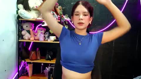 _urpetitegirl online show from 05.18.26