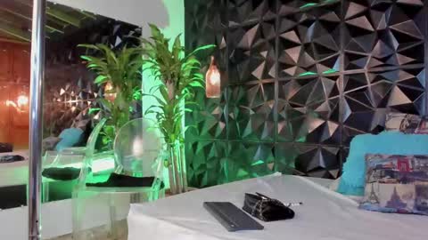 Snapshot of _valentina_69 chatting on 12.07.24 _valentina_69 online show from 12.07.24