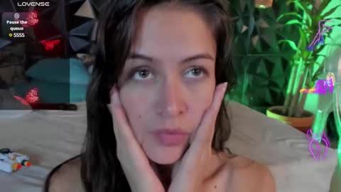 Snapshot of _valentina_69 chatting on 12.10.24 _valentina_69 online show from 12.10.24