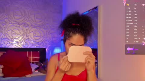 Snapshot of _vennuss_ chatting on 03.05.25 Venus online show from 03.05.25