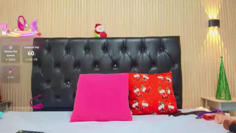 Veronica  online show from 12.18.25