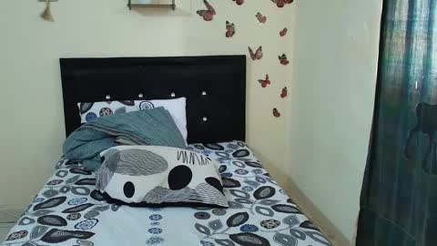 _victoriia_971 online show from 10.24.25