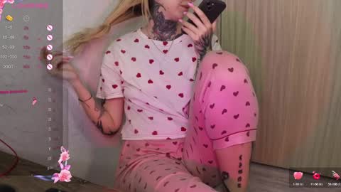 Alis online show from 01.14.25