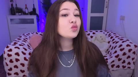 Snapshot of _wendy_evans_ chatting on 02.23.25 Wendy online show from 02.23.25