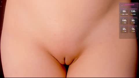 Snapshot of _witch__ chatting on 02.19.25 Enni online show from 02.19.25