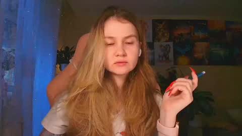 Snapshot of _witch__ chatting on 11.23.25 Enni online show from 11.23.25