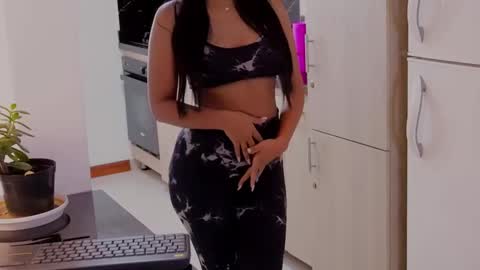 Macca and Ana online show from 01.18.25