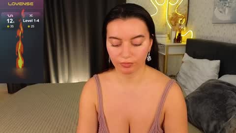 Snapshot of _your_sweetdream chatting on 01.18.25 Jasmine online show from 01.18.25