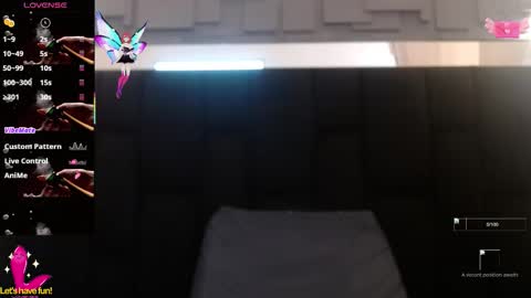 Yuyi online show from 09.24.25