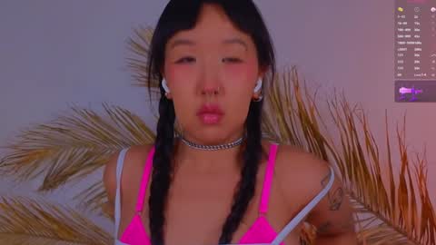 Snapshot of a1ly chatting on 12.19.24 Ally online show from 12.19.24