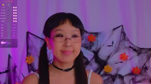 Snapshot of a1ly chatting on 10.17.25 Ally online show from 10.17.25