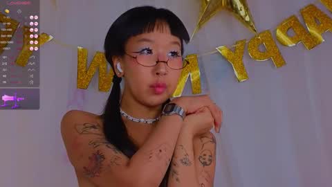 Snapshot of a1ly chatting on 12.03.25 Ally online show from 12.03.25