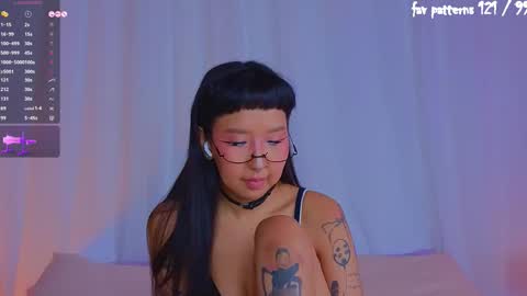 Snapshot of a1ly chatting on 02.12.26 Ally online show from 02.12.26