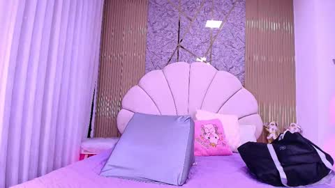 Aisha online show from 01.10.26