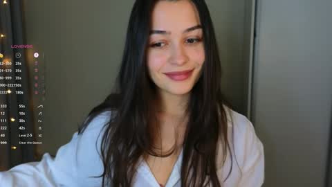 Mila and Jess online show from 01.29.25