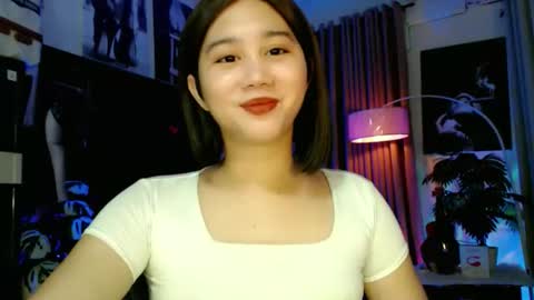 Lovely Yana  online show from 10.28.25