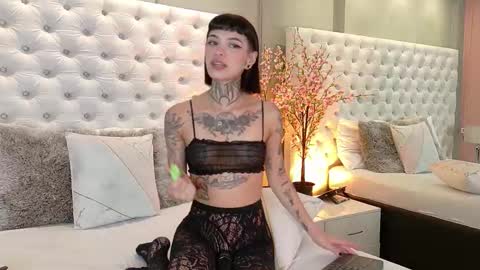 Luni  online show from 09.17.25