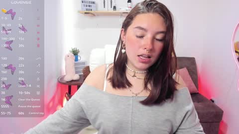 Aamy  online show from 12.08.24