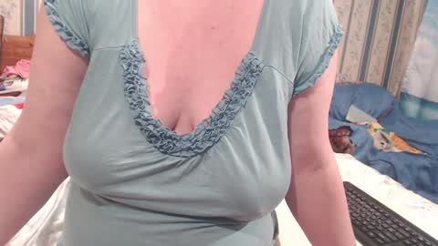 NINA online show from 12.21.24