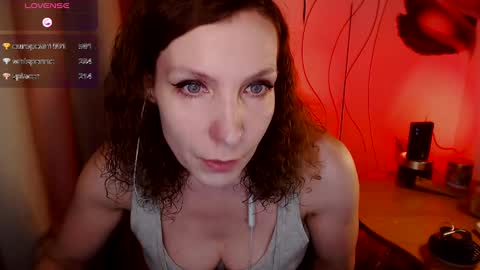 Snapshot of aamazingjoi chatting on 02.01.25 Katie online show from 02.01.25