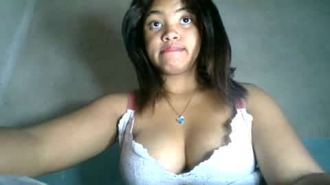 Snapshot of aariciah chatting on 06.23.26 aariciah online show from 06.23.26