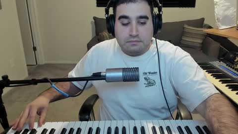 Aaron online show from 01.05.25