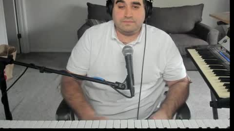 Snapshot of aaroleplayer chatting on 04.19.26 Aaron online show from 04.19.26