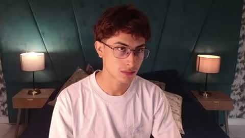 Aaron Ezequiel online show from 06.25.26