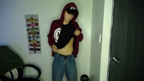 Snapshot of aaron_fordd chatting on 10.17.25 Aaron fordd online show from 10.17.25