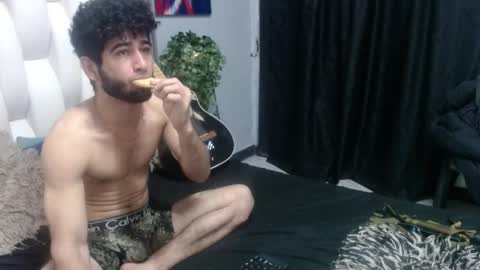 aaron_jones_1 online show from 05.28.26
