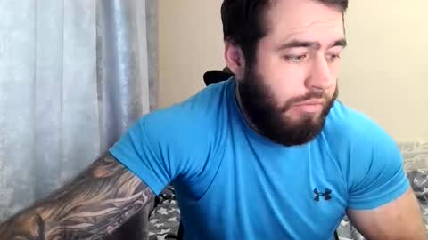 Snapshot of aaron_royal chatting on 06.07.26 Davin tayl online show from 06.07.26